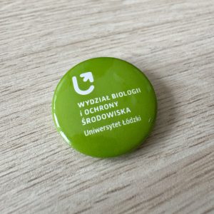 Przypinka - Biologia